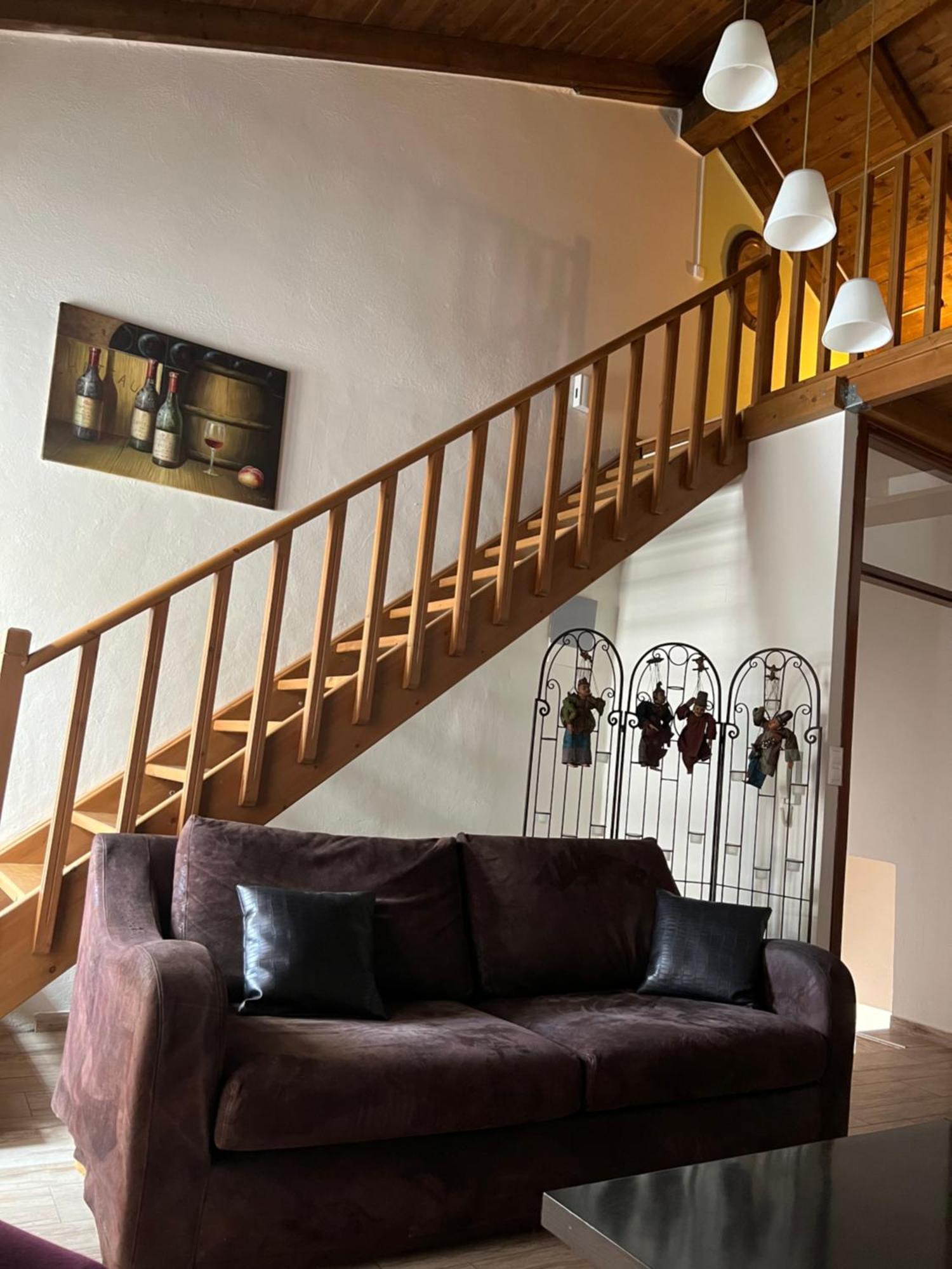 Asikiko Suites 레팀노 외부 사진